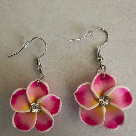 Plumeria Earrings - Picture 4 of 4